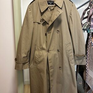 Women’s Classic Vintage Tan Trench Coat